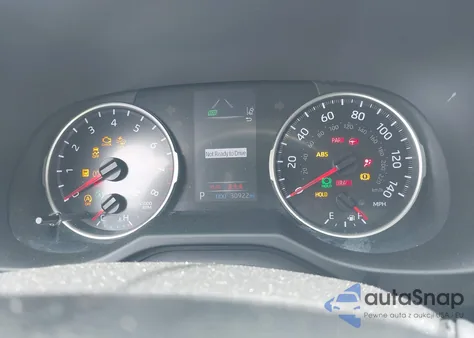 2021 Toyota Rav4 Le z USA, uszkodzony, nr VIN 2T3G1RFV7MW140437